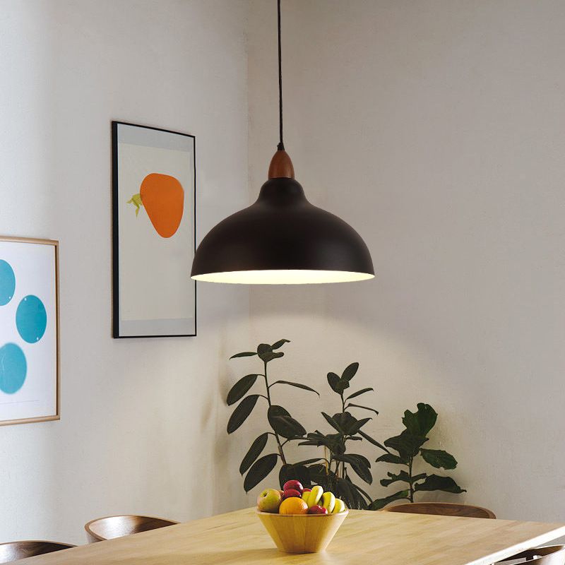 Suspension bol métallique moderne pour ambiance premium