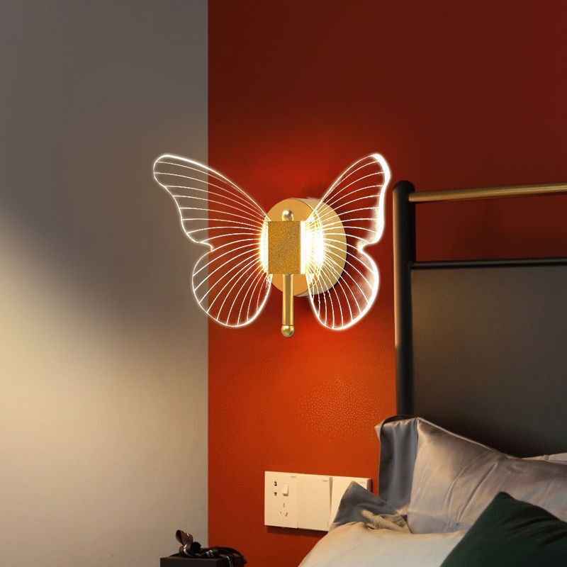 Applique murale papillon en métal LED finition or