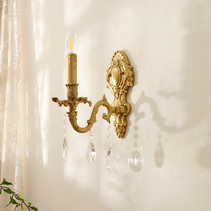 Applique murale LED vintage en cristal avec cadre en métal pour salon