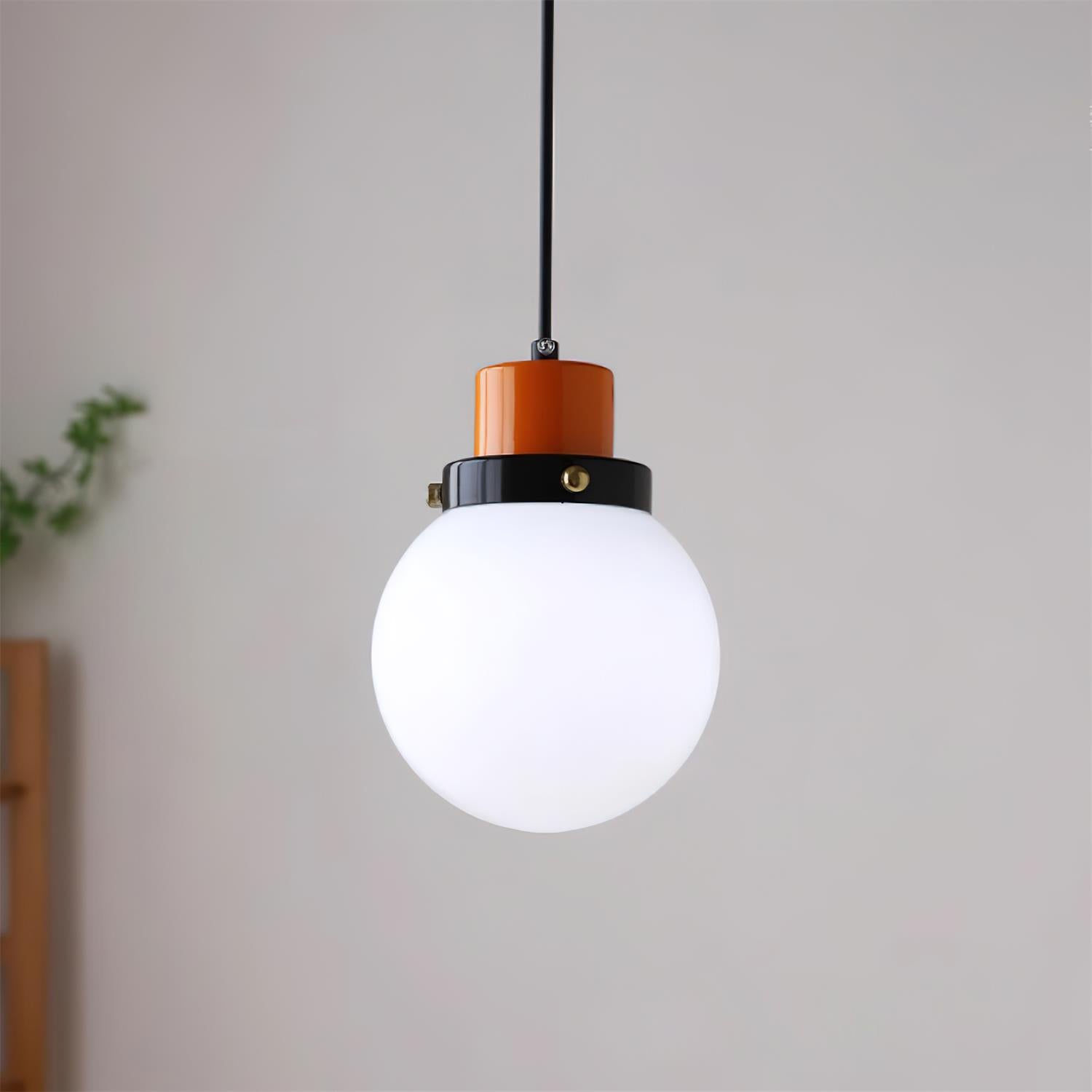 Suspension globe en verre dimmable