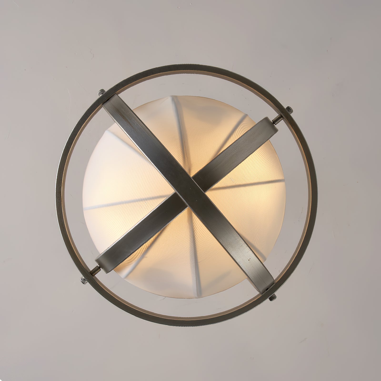 Dubbele metalen stoffen hanglamp met minimalistische uitstraling