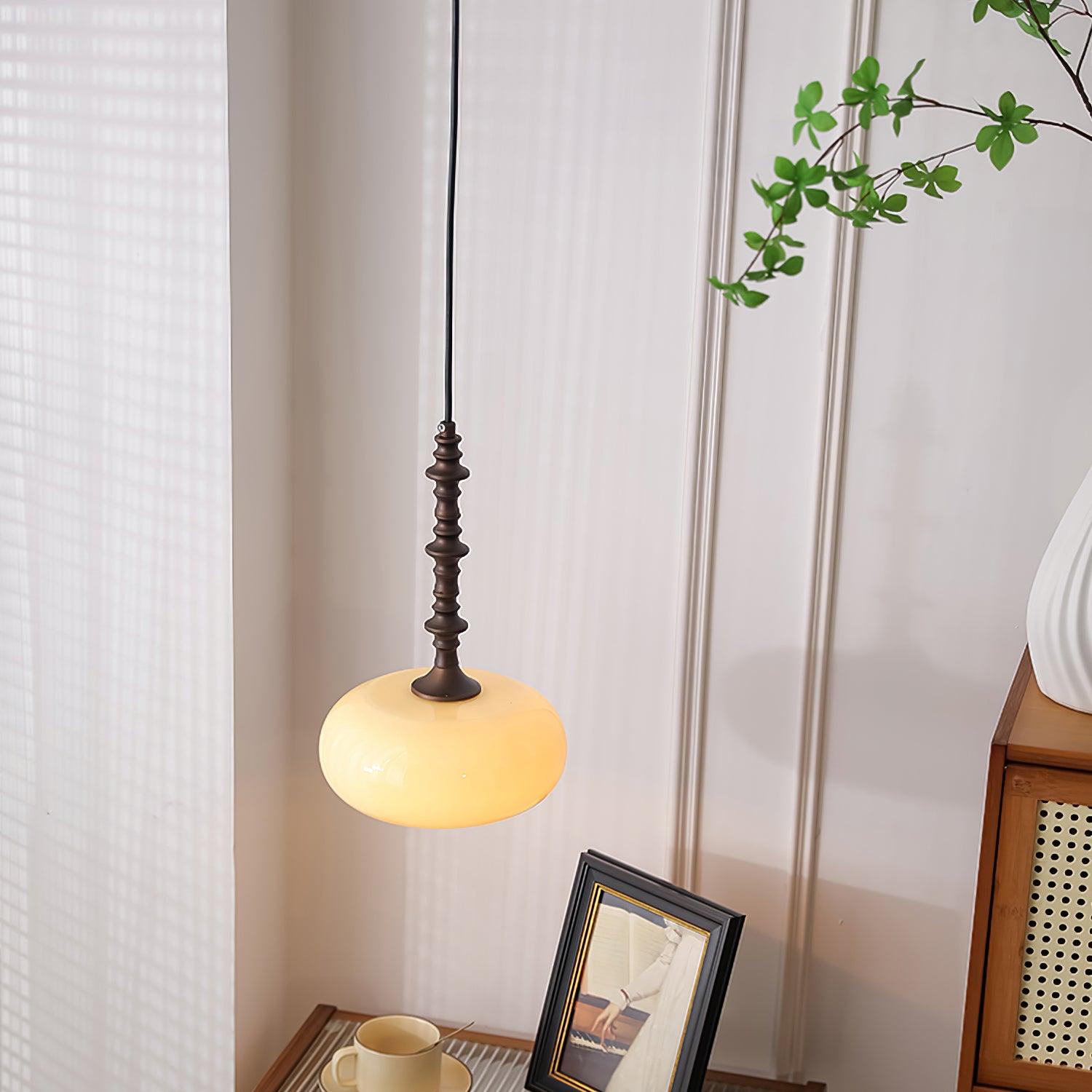 Lampe suspension vintage en verre marron dimmable avec abat-jour blanc