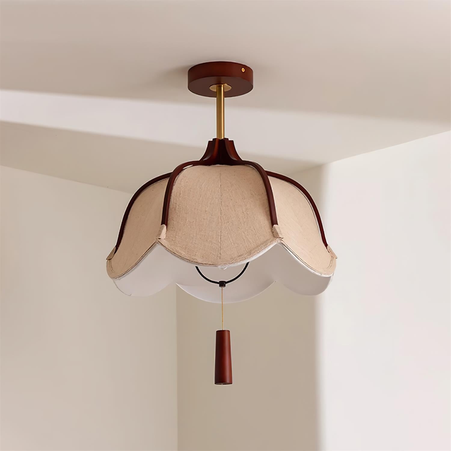 Lumière de plafond semi-affleurante vintage en tissu avec canopée en bois de noyer