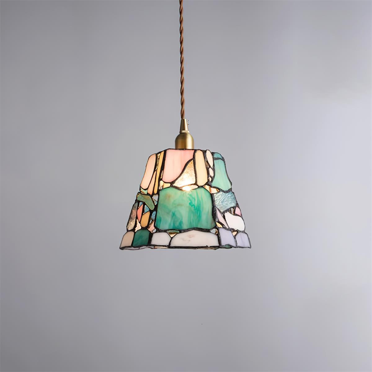 Lampe suspension en vitrail style Tiffany pour l’ambiance