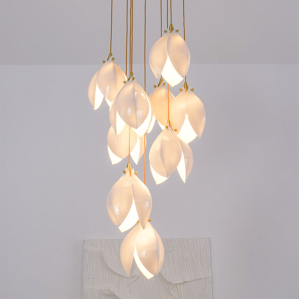 Lustre moderne en métal et céramique pour ambiance salon