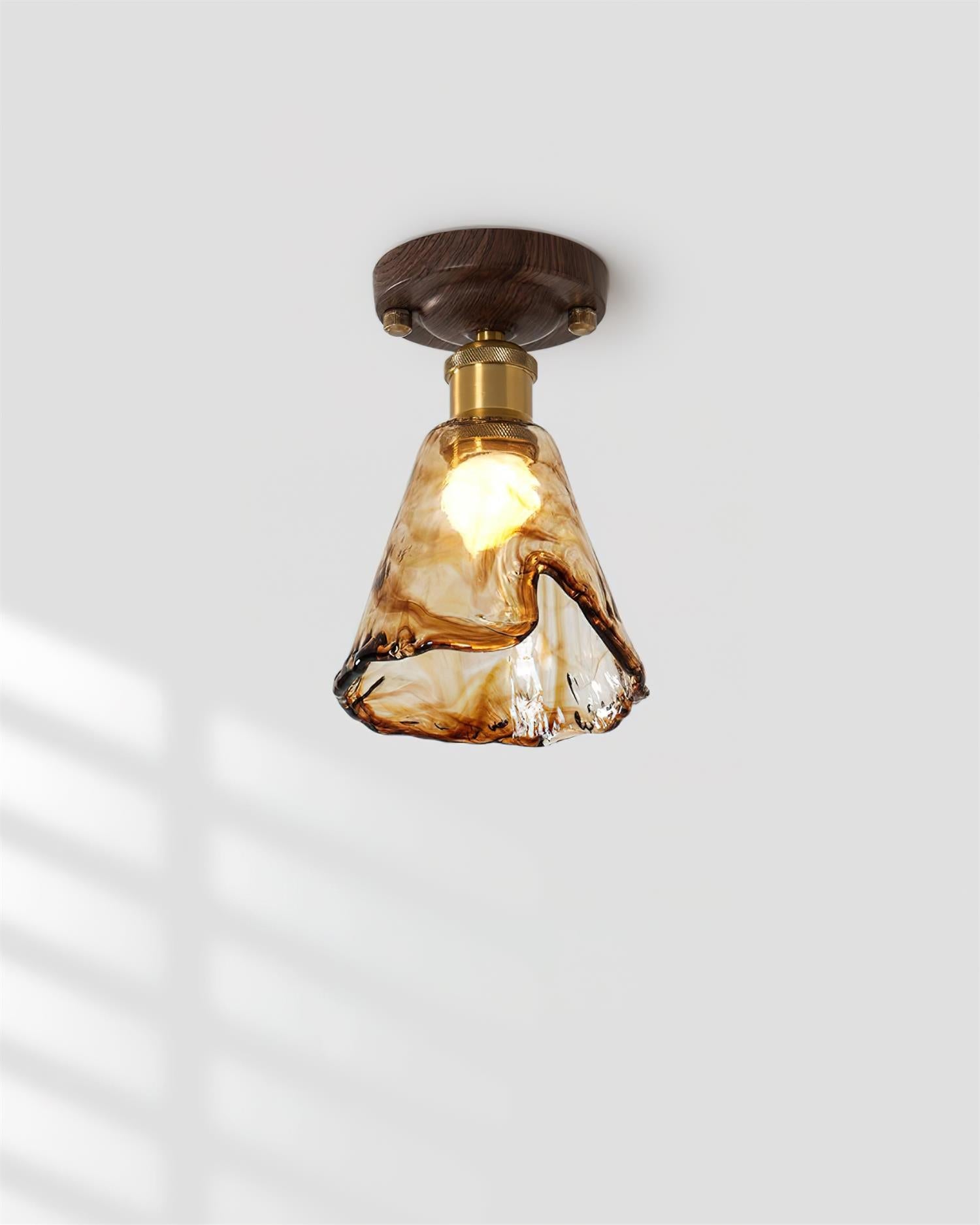 Plafonnier Velimo en verre ambre