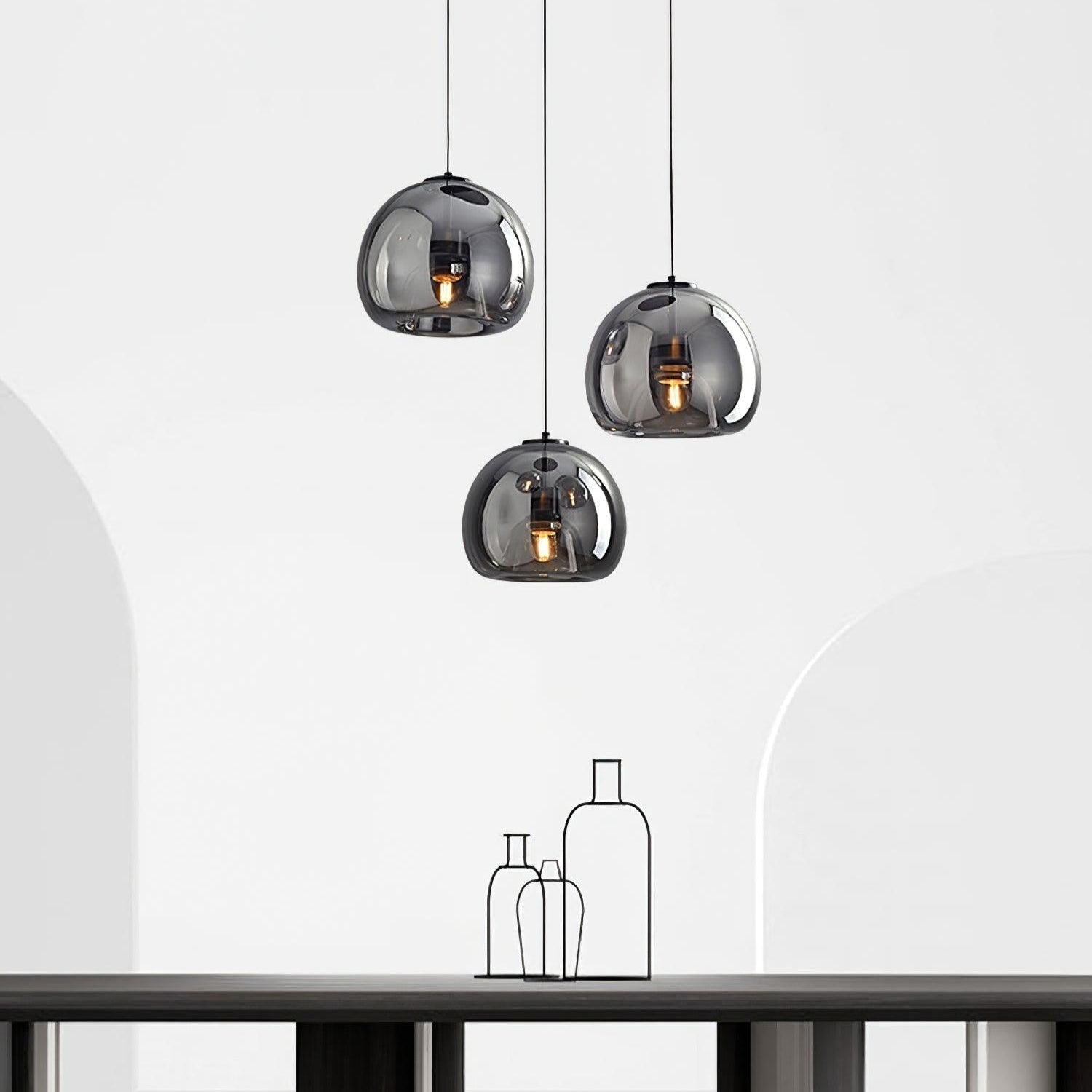 Dimmbare Glas-Pendelleuchte für moderne Innenräume