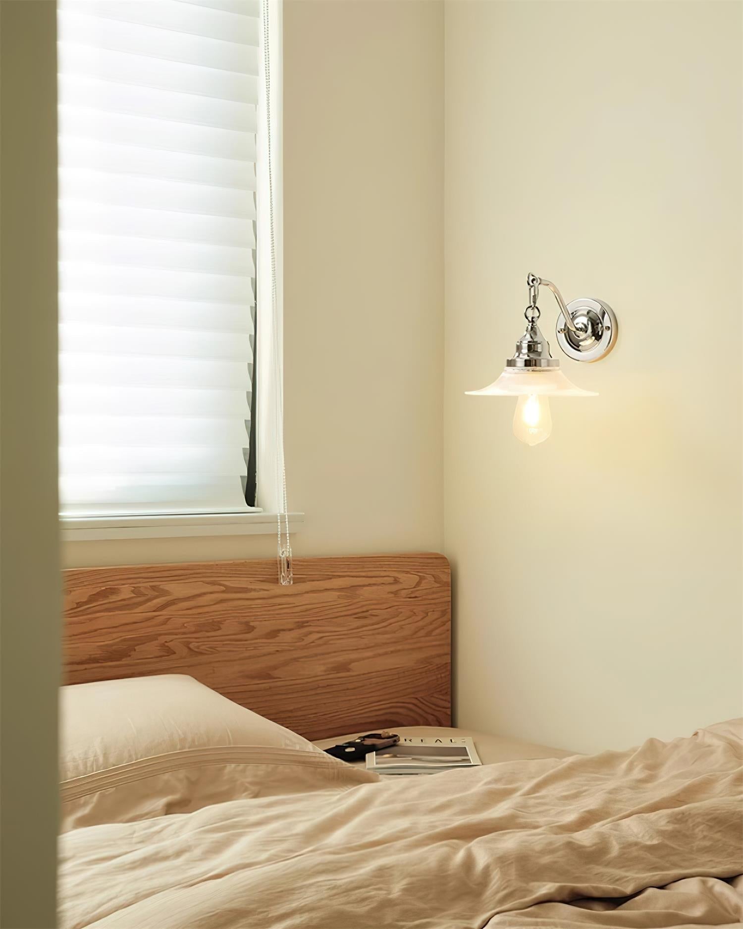 Dimmbares Badezimmer-Wandleuchte in poliertem Chrom mit Glasschirm E27