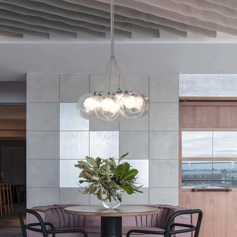Lustre moderne à bulles pour espaces de vie ambiants