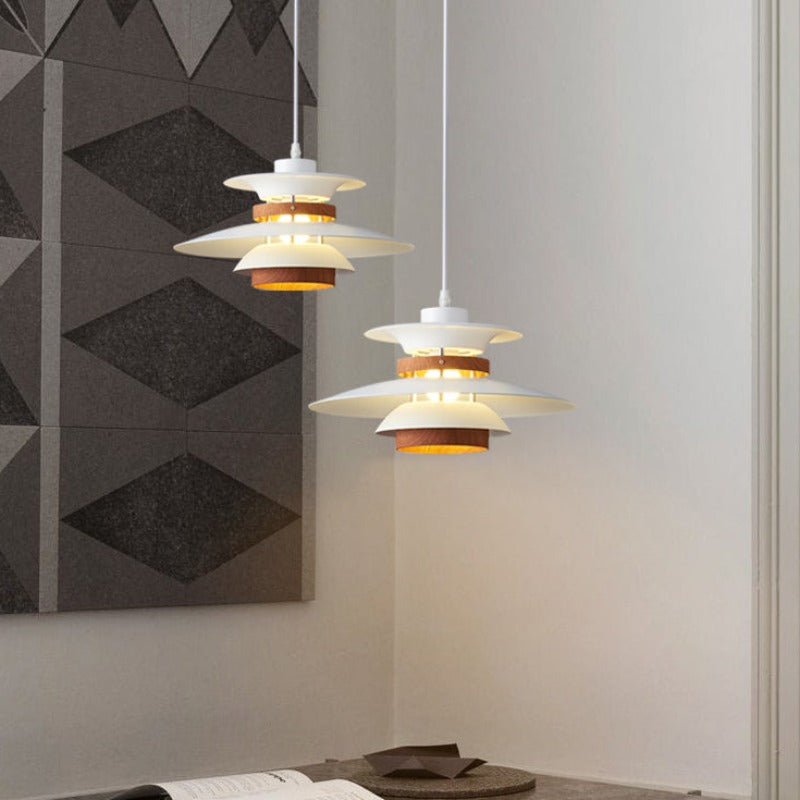 Suspension Plafond Valentina Pour Ambiance Repas Élégante