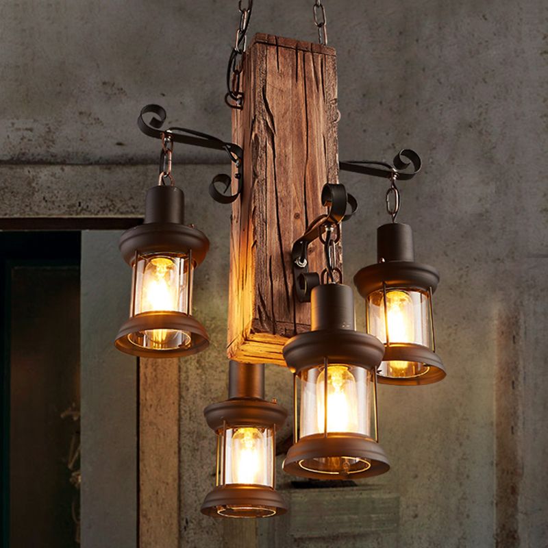 Suspension lanterne industrielle en bois pour une ambiance chaleureuse
