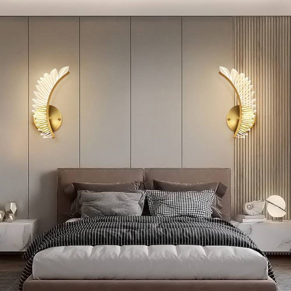 Applique murale moderne or plume avec lumière chaude dimmable