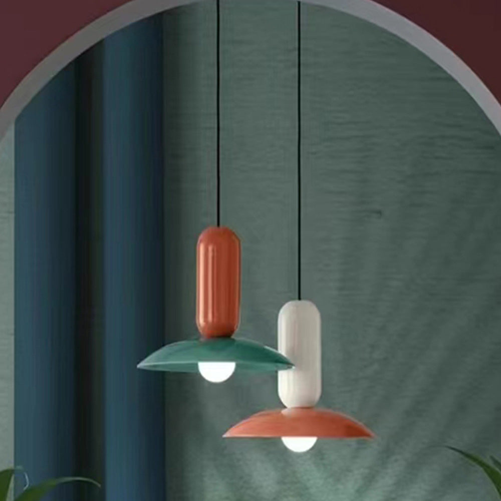Suspension nordique colorée en métal durable
