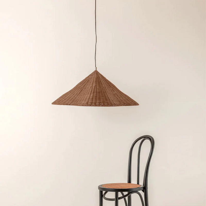Suspension vintage en rotin pour salons cosy