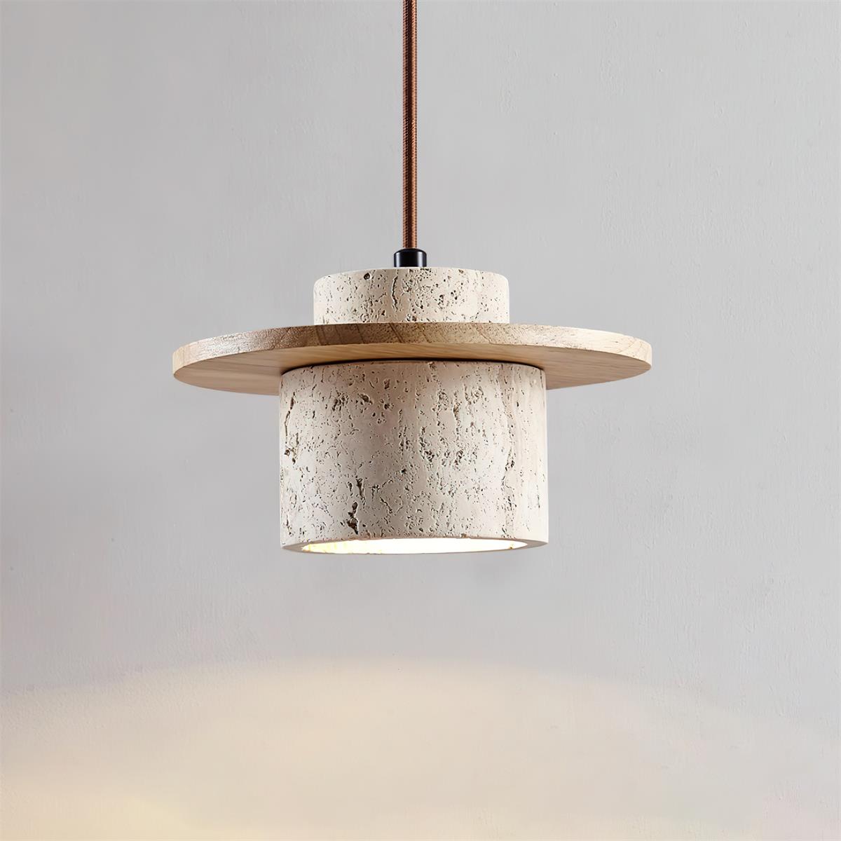 Lampe suspendue avec abat-jour en travertin et disque noyer artisanal