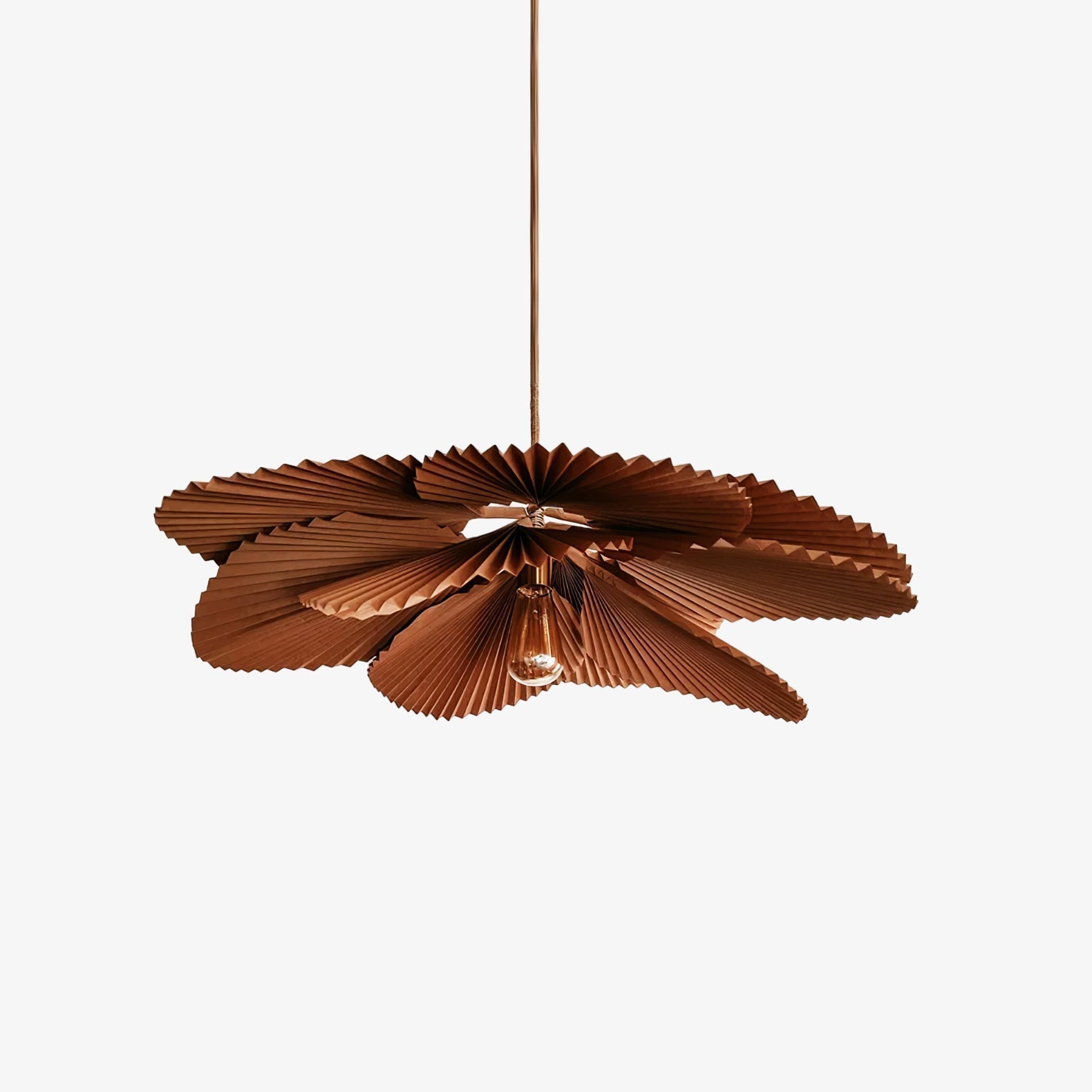 Lampe suspendue Lyra en forme de feuille plissée lotus avec une lueur chaleureuse