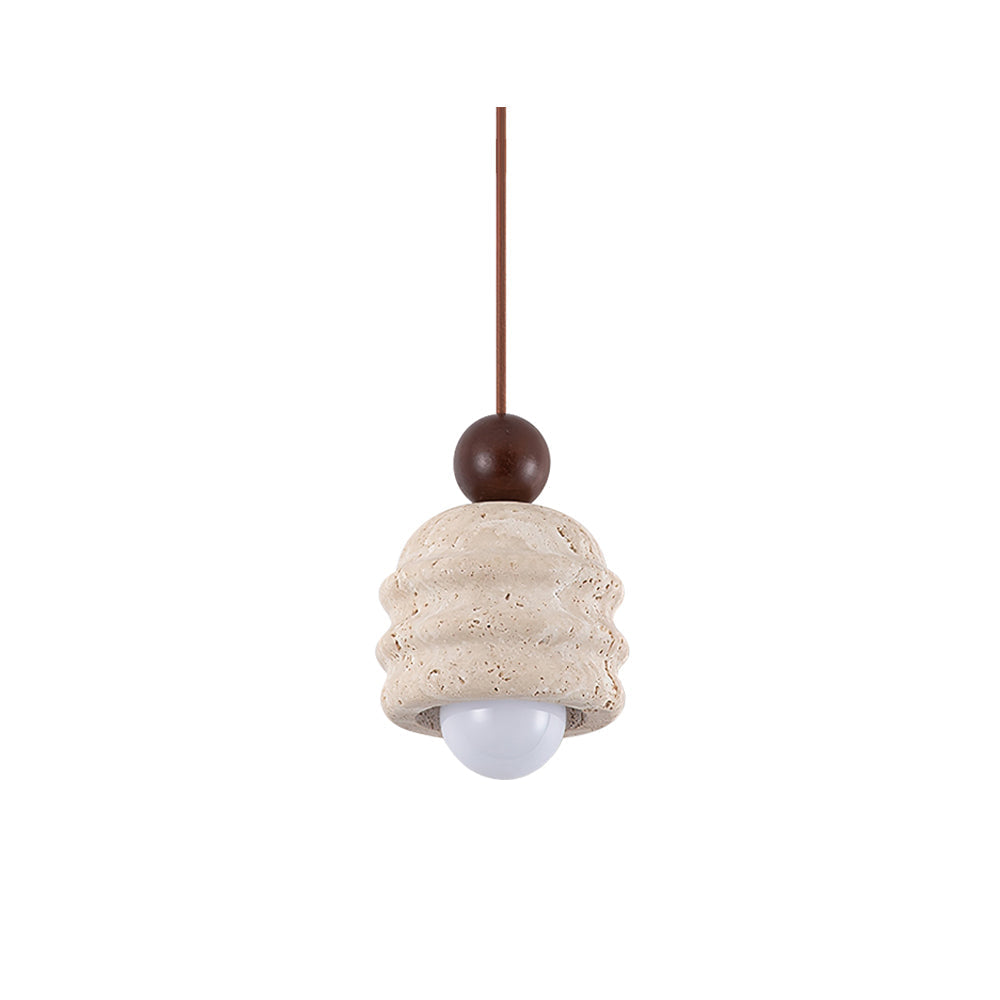 Suspension ondulée sculptée en travertin pour une lueur naturelle