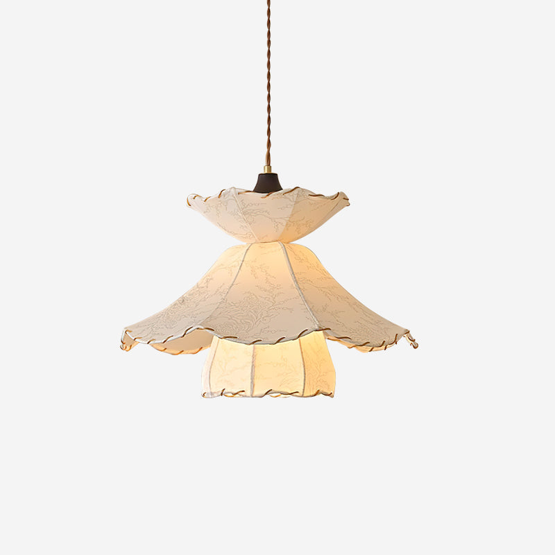 Lampe suspension minimaliste à bord festonné avec éclairage doux