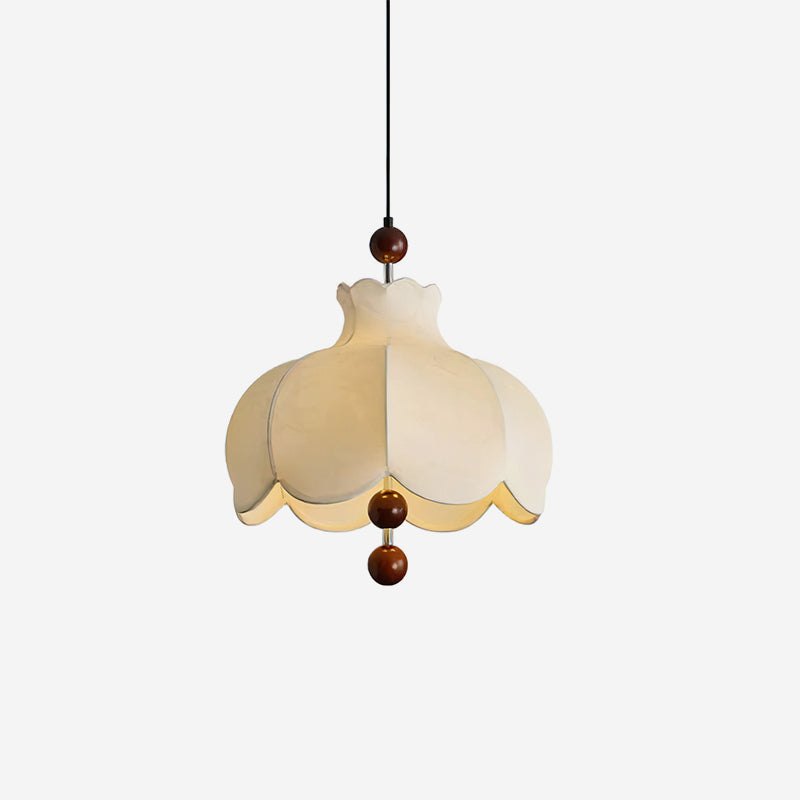 Lampe suspendue avec accents en noyer et éclairage chaleureux