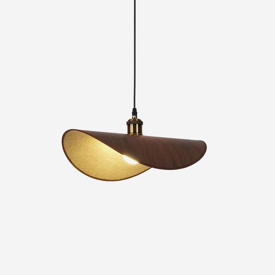 Suspension en bois avec abat-jour en lin pour une lumière chaleureuse