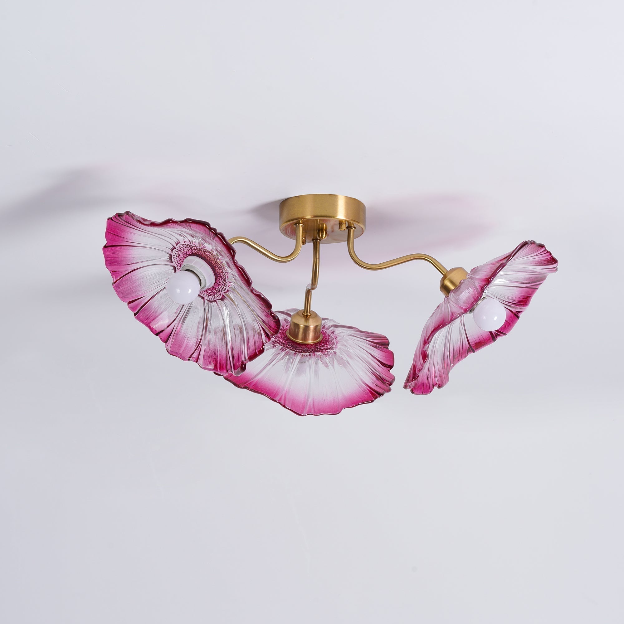 Solara Plafonnier en Verre Feuille avec Laiton Élégant - Neutralighting