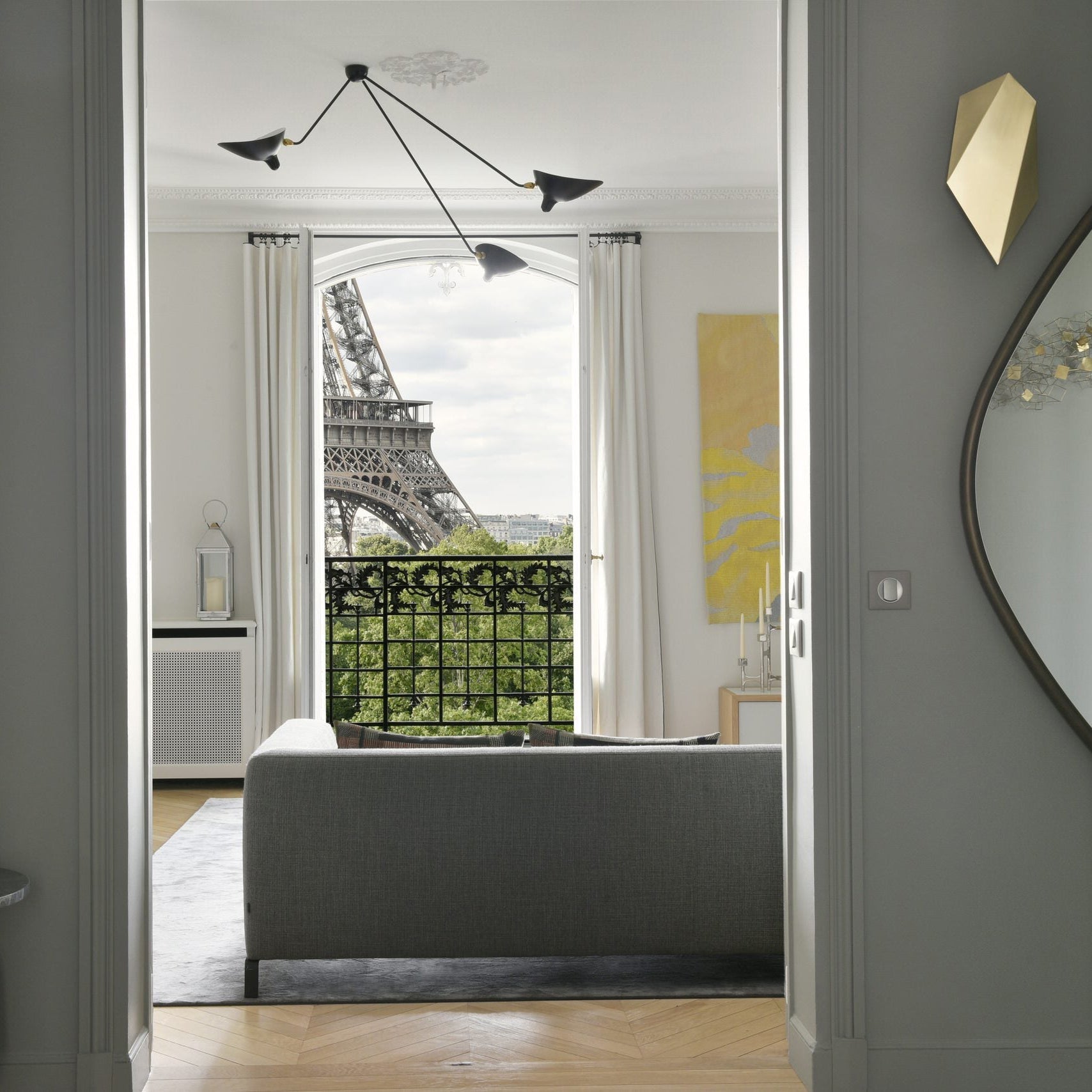 Solara Plafonnier Trois Bras Noir Sculptural - Neutralighting