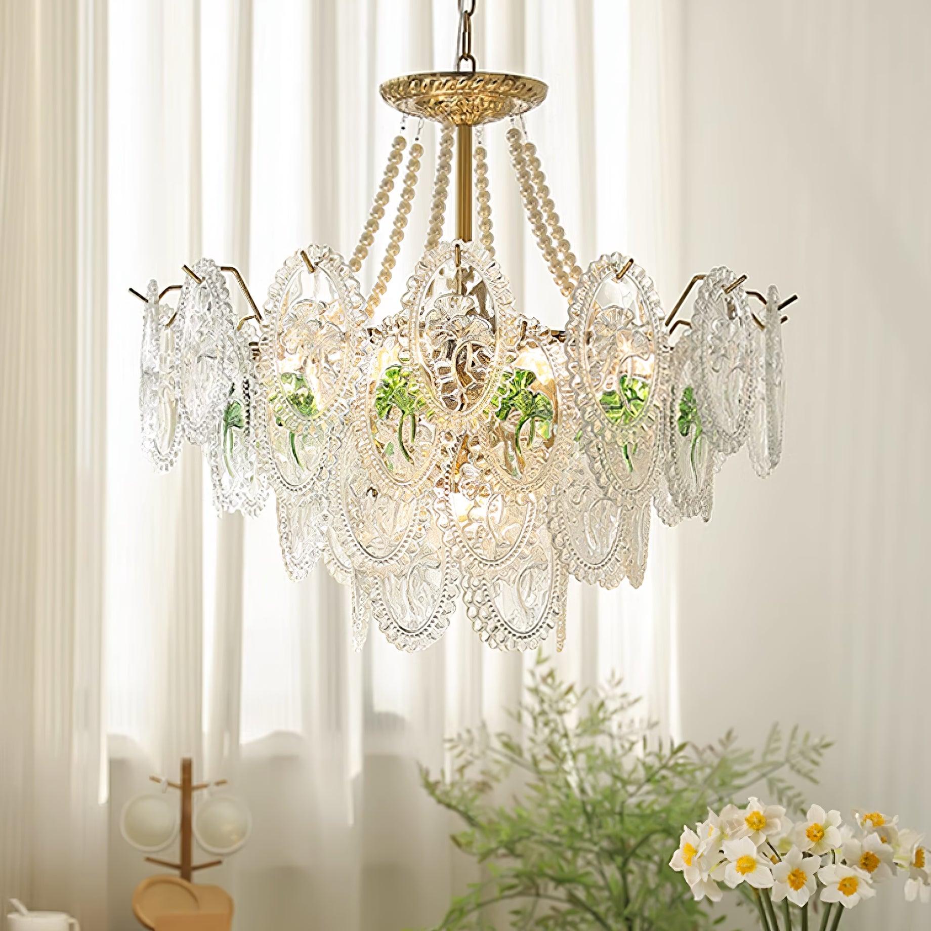 Lustre moderne en perles et or avec finition brillante