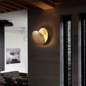 Wylla Applique Murale Ronde Scandinave. Métal. Rouge/Or/Bronze. Salon - Neutralighting