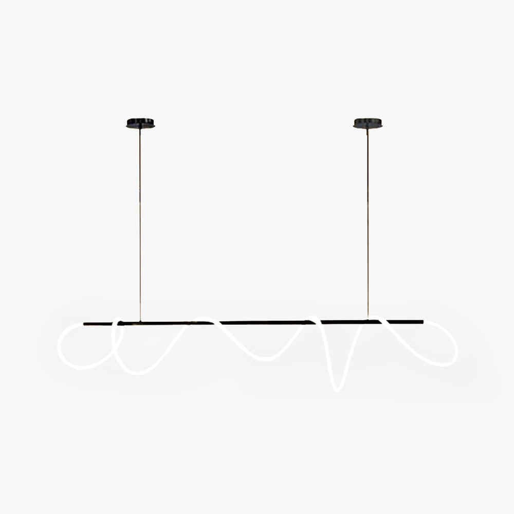 Arisha Gouden Semi Opbouw Plafondlamp Met Gebogen En Lineair Ontwerp